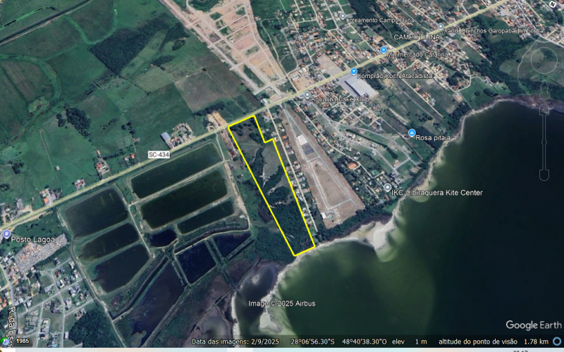 Àrea p loteamento beira de lagoa.