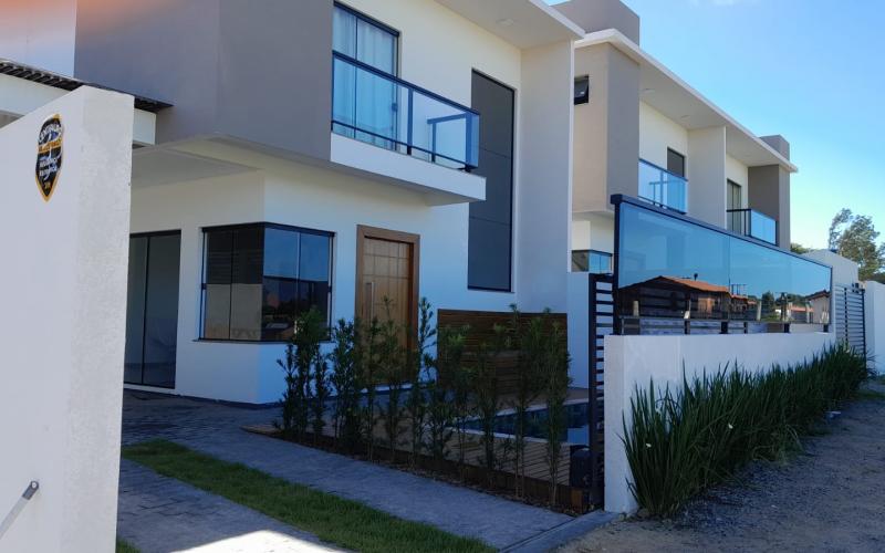 Oportunidade Casa com piscina